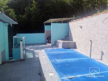 Casa à venda em Floresta, Petrópolis - RJ