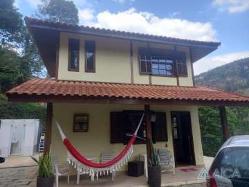 Casa à venda em Araras, Petrópolis - RJ