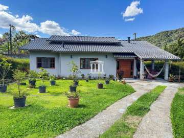 Casa à venda em Albuquerque, Teresópolis - RJ