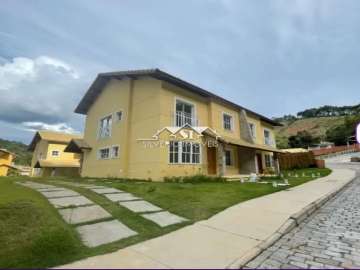 Casa à venda em Itaipava, Petrópolis - RJ