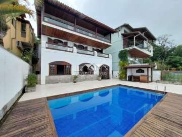 Casa à venda em Centro, Petrópolis - RJ