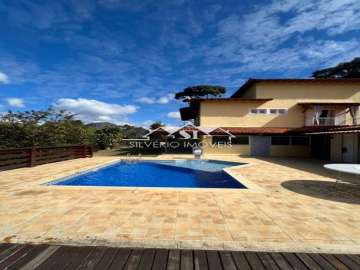Casa à venda em Araras, Petrópolis - RJ