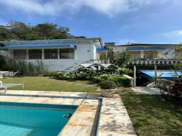 Casa à venda em Castelânea, Petrópolis - RJ