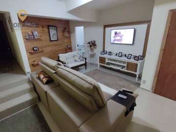 Apartamento à venda em Braunes, Nova Friburgo - RJ