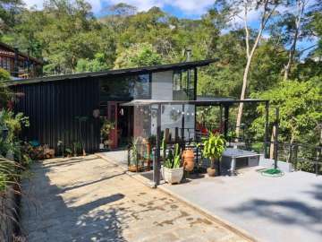 Casa à venda em Itaipava, Petrópolis - RJ