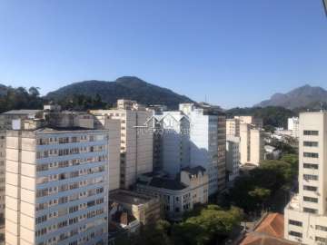 Apartamento à venda em Centro, Petrópolis - RJ