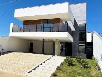 Casa à venda em Portal do Aeroporto, Juiz de Fora - MG