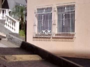Apartamento à venda em Bingen, Petrópolis - RJ