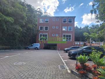 Sala para alugar em Quarteirão Brasileiro, Petrópolis - RJ