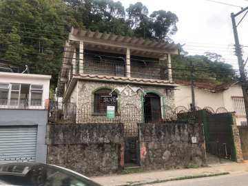 Casa à venda  em Ponte Fones, Petrópolis - RJ