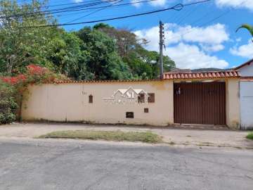 Casa à venda em Corrêas, Petrópolis - RJ