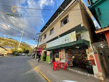 Casa à venda em Conselheiro Paulino, Nova Friburgo - RJ