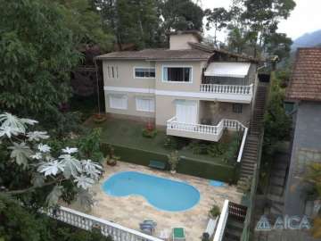 Casa à venda em Itaipava, Petrópolis - RJ