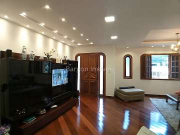 Casa à venda em Jardim Laranjeiras, Juiz de Fora - MG