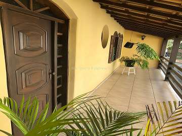 Casa à venda em Centro, Juiz de Fora - MG