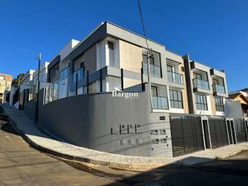 Casa à venda em São Pedro, Juiz de Fora - MG