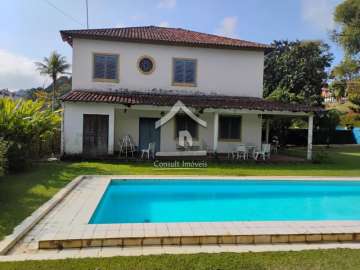 Casa à venda em Nogueira, Petrópolis - RJ