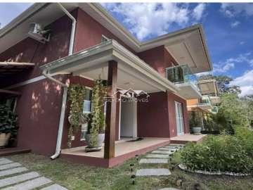 Casa à venda em Araras, Petrópolis - RJ