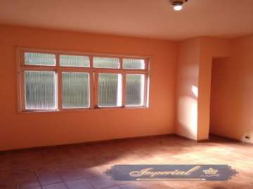 Kitnet / Conjugado para alugar  em Centro, Petrópolis - RJ