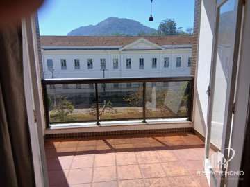 Apartamento à venda em Centro, Petrópolis - RJ