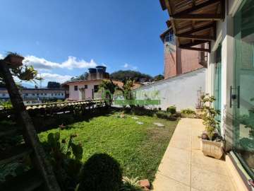 Casa à venda em Bingen, Petrópolis - RJ