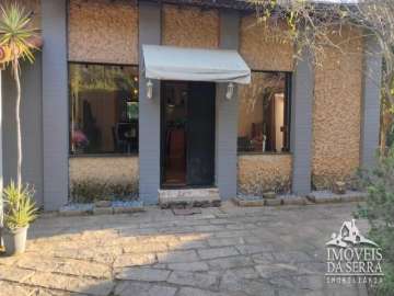 Casa à venda em Itaipava, Petrópolis - RJ