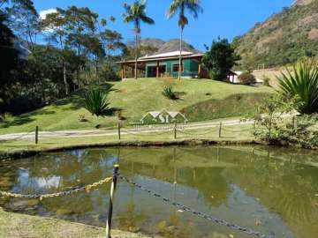 Fazenda / Sítio à venda em Cardinott, Nova Friburgo - RJ