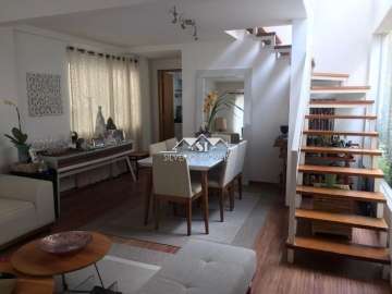 Casa à venda em Fazenda Inglesa, Petrópolis - RJ