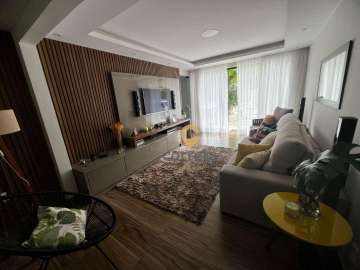 Casa à venda em Parque Dom João VI, Nova Friburgo - RJ