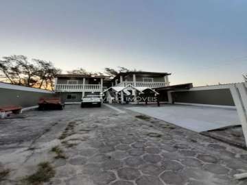 Casa à venda em Braga, Cabo Frio - RJ