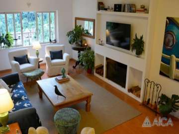 Casa à venda em Quarteirão Ingelheim, Petrópolis - RJ