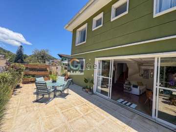 Casa à venda em Castelânea, Petrópolis - RJ