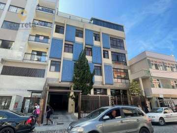 Cobertura à venda em Centro, Nova Friburgo - RJ