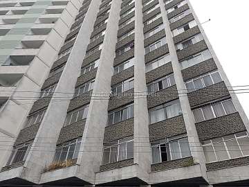 Kitnet / Conjugado à venda em Centro, Juiz de Fora - MG