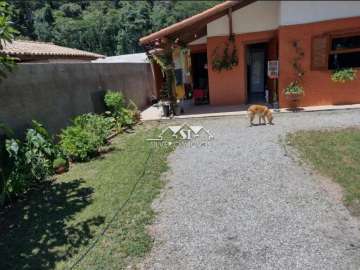 Casa à venda em Itaipava, Petrópolis - RJ