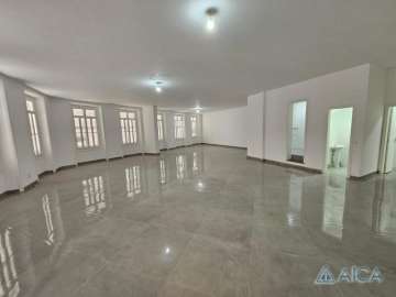 Imóvel Comercial para alugar em Centro, Petrópolis - RJ