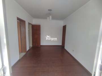 Apartamento à venda em Mariano Procópio, Juiz de Fora - MG
