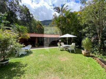 Casa para alugar em Fazenda Inglesa, Petrópolis - RJ