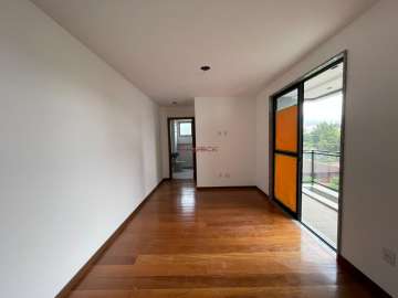 Apartamento para alugar em Alto, Teresópolis - RJ