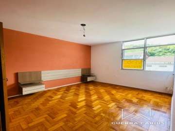 Apartamento à venda em Centro, Petrópolis - RJ