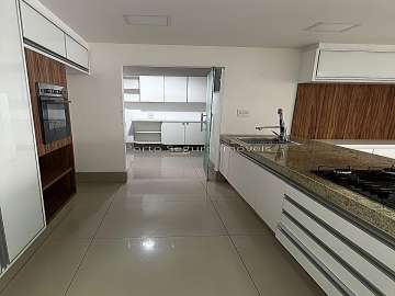 Apartamento à venda em Santa Cecília, Juiz de Fora - MG