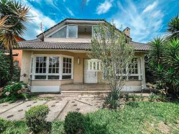 Casa à venda em Várzea, Teresópolis - RJ