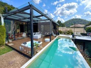 Casa à venda em Vale das Videiras, Petrópolis - RJ