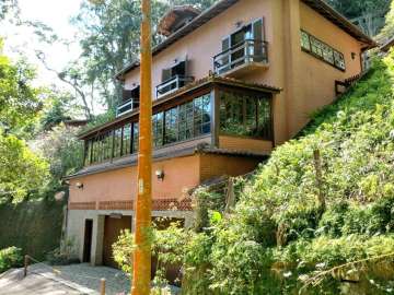 Casa à venda em Mury-lumiar, Nova Friburgo - RJ