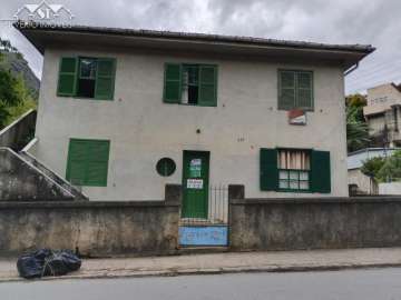 Apartamento para alugar em Itamarati, Petrópolis - RJ