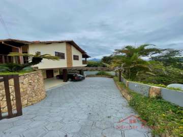 Casa à venda em Itaipava, Petrópolis - RJ