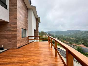 Casa à venda em Golfe, Teresópolis - RJ