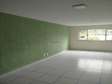 Apartamento à venda em Ermitage, Teresópolis - RJ