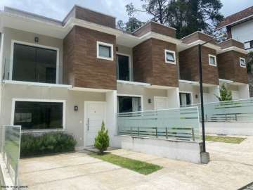 Casa à venda em Granja Guarani, Teresópolis - RJ