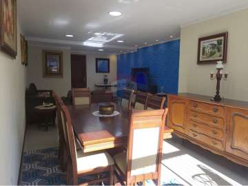 Apartamento à venda em Alto, Teresópolis - RJ